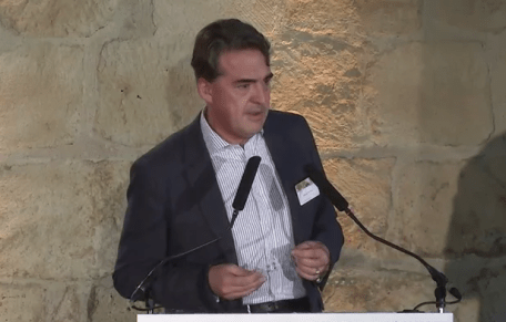 Alexandre de Juniac PDG Air France-KLMen communion avec les patrons du&nbsp;MEDEF