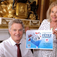 Fabien Roussel, son amie Sophie de Menthon et Sophie Binet   